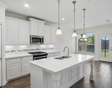 15920 Gladewater Terrace - Photo Thumbnail 5