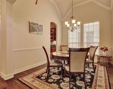 3119 Appalachian Lane - Photo Thumbnail 3