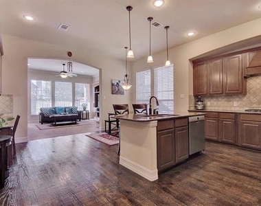 3119 Appalachian Lane - Photo Thumbnail 4