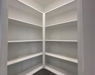 1416 Avalon Court - Photo Thumbnail 23