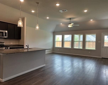 1416 Avalon Court - Photo Thumbnail 25