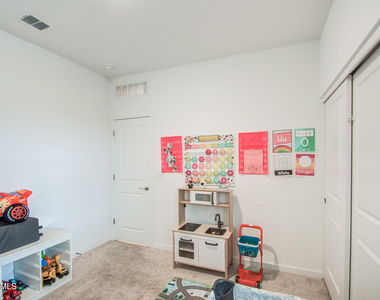 21765 N Rummler Lane - Photo Thumbnail 17