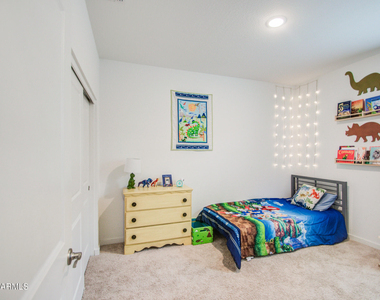 21765 N Rummler Lane - Photo Thumbnail 18