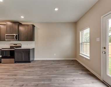 309 Honeysuckle Lane - Photo Thumbnail 2