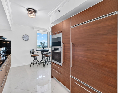 101 S Fort Lauderdale Beach Boulevard - Photo Thumbnail 7