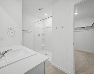 237 Ashbrook Street - Photo Thumbnail 20