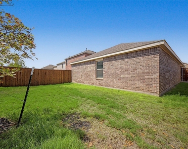 237 Ashbrook Street - Photo Thumbnail 26
