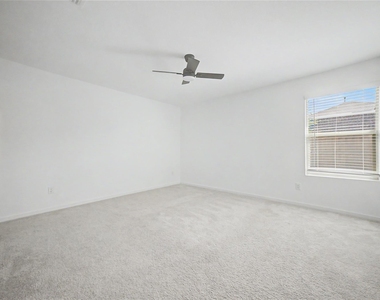 237 Ashbrook Street - Photo Thumbnail 18