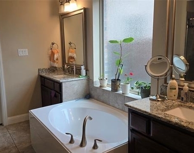 17613 Pinyon Lane - Photo Thumbnail 21