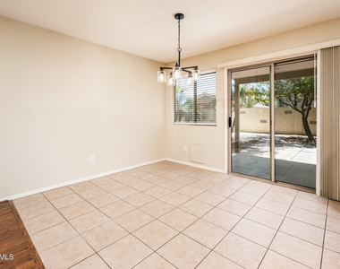 17429 W Watson Lane - Photo Thumbnail 15