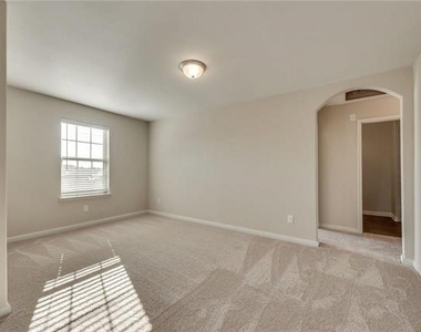 232 Elam Drive - Photo Thumbnail 7