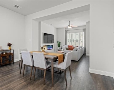 2248 Palomino Street - Photo Thumbnail 4