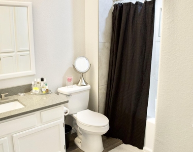 1825 W Ray Road - Photo Thumbnail 14