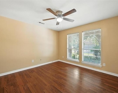 224 Bluefinch Drive - Photo Thumbnail 2
