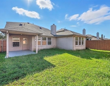 224 Bluefinch Drive - Photo Thumbnail 13