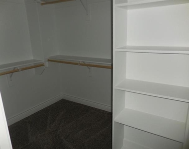 7702 Grant Lane - Photo Thumbnail 14