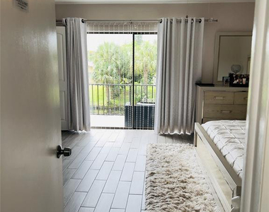 9050 Nw 28th Street - Photo Thumbnail 16