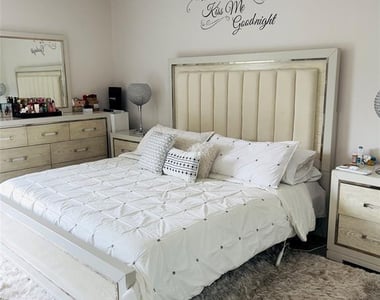 9050 Nw 28th Street - Photo Thumbnail 21
