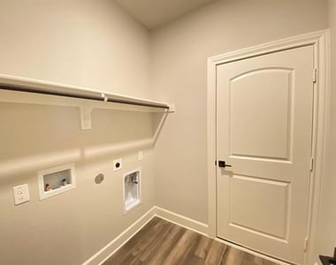2109 Atwood Drive - Photo Thumbnail 15