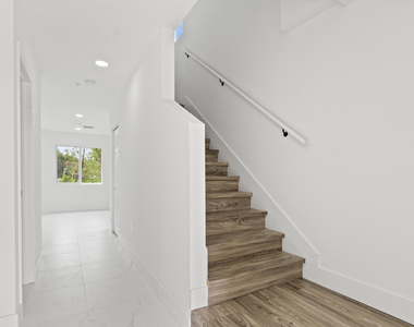 4498 Sw Port St Lucie Boulevard - Photo Thumbnail 2