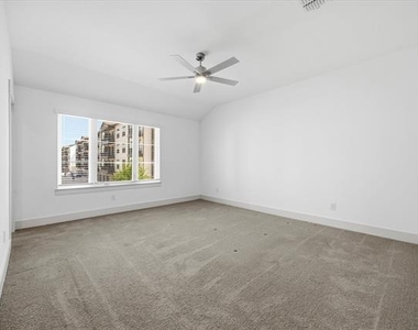 818 Trace Hawk Lane - Photo Thumbnail 17
