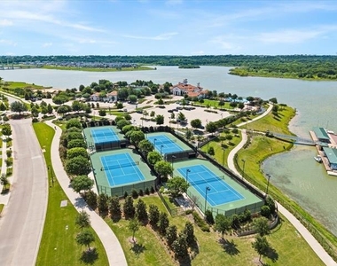 818 Trace Hawk Lane - Photo Thumbnail 32