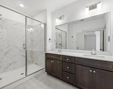 818 Trace Hawk Lane - Photo Thumbnail 19