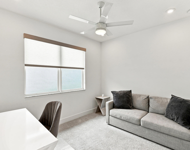 11724 Sw Aquila Way - Photo Thumbnail 19