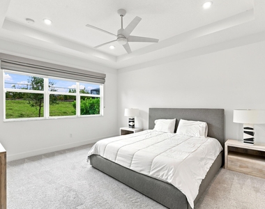 11724 Sw Aquila Way - Photo Thumbnail 22