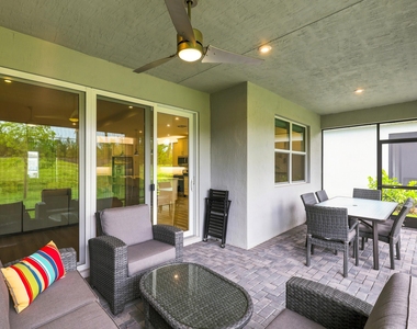 11724 Sw Aquila Way - Photo Thumbnail 36