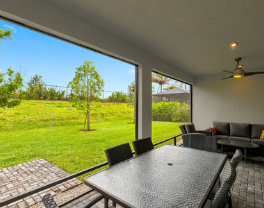 11724 Sw Aquila Way - Photo Thumbnail 34