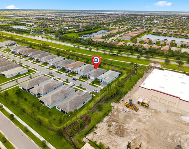 11724 Sw Aquila Way - Photo Thumbnail 48