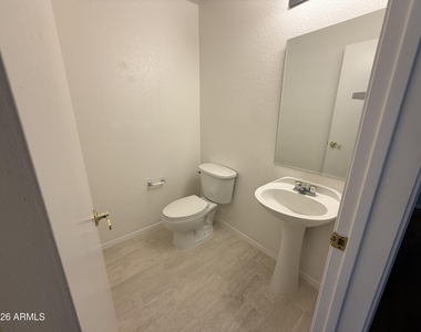 1253 N Spire Court - Photo Thumbnail 7
