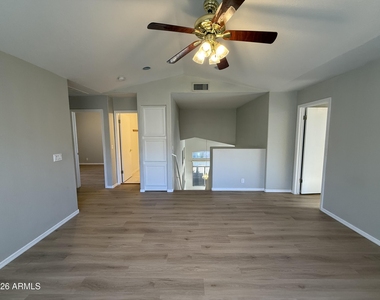1253 N Spire Court - Photo Thumbnail 26