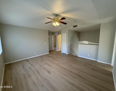 1253 N Spire Court - Photo Thumbnail 28