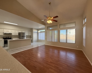 1253 N Spire Court - Photo Thumbnail 16