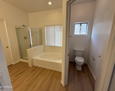 1253 N Spire Court - Photo Thumbnail 13