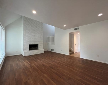 1908 Camden Court - Photo Thumbnail 1