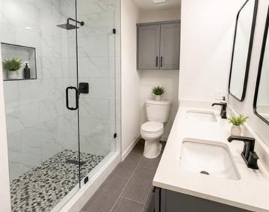 2204 W Park Boulevard - Photo Thumbnail 6