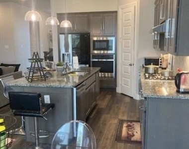 645 Highberry Drive - Photo Thumbnail 14