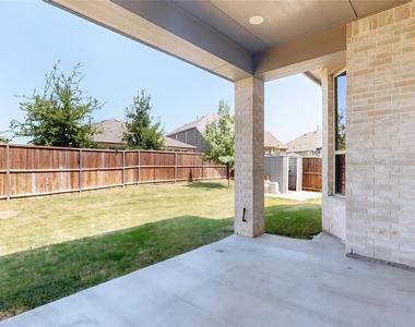 645 Highberry Drive - Photo Thumbnail 35