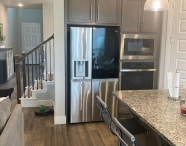 645 Highberry Drive - Photo Thumbnail 11