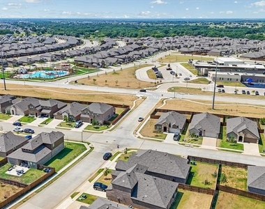 3257 Trails End Road - Photo Thumbnail 26