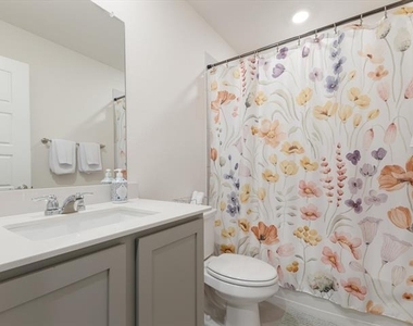 3257 Trails End Road - Photo Thumbnail 18