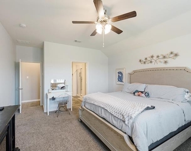 3257 Trails End Road - Photo Thumbnail 11