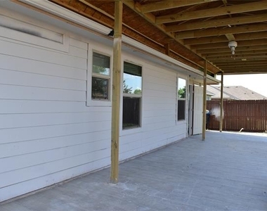 9717 Snowbell Lane - Photo Thumbnail 25
