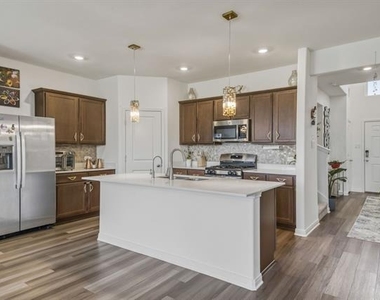 14765 Blanco Bistro Street - Photo Thumbnail 14