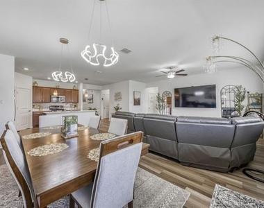 14765 Blanco Bistro Street - Photo Thumbnail 12