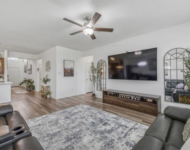 14765 Blanco Bistro Street - Photo Thumbnail 10