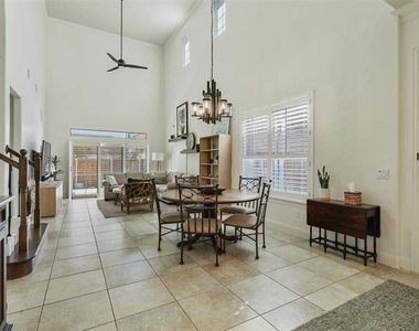 4724 Durham Drive - Photo Thumbnail 3